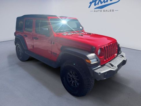 Used 2021 Jeep Wrangler Unlimited Sport w/ Technology Group AWD/4WD image 3