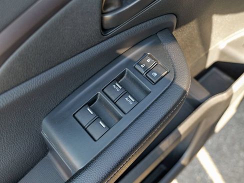 Used 2023 Honda Passport EX-L image 18