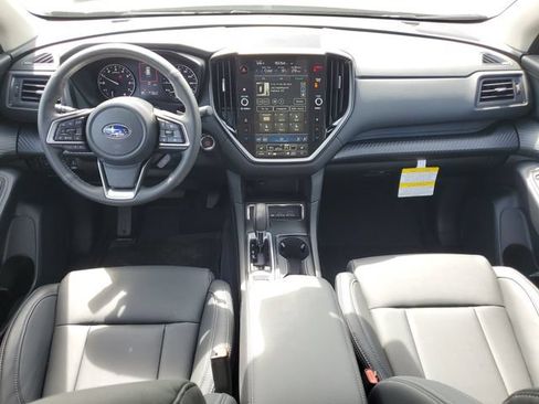Used 2026 Subaru Ascent Premium w/ Premium Package AWD/4WD image 13