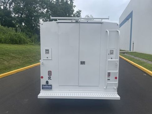 New 2026 Ford E-350 and Econoline 350 Super Duty w/ Power Equipment Group image 10