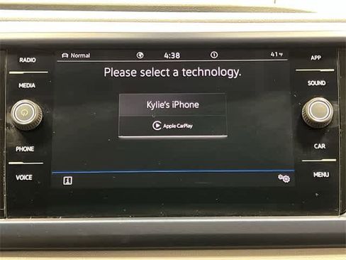 Certified 2023 Volkswagen Taos SE image 13