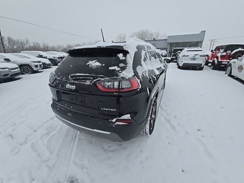 Used 2019 Jeep Cherokee Limited image 7