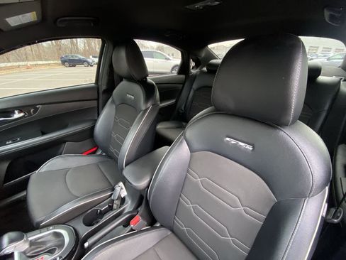 Used 2023 Kia Forte GT-Line image 22