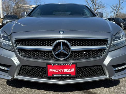 Used 2014 Mercedes-Benz CLS 550 4MATIC w/ Premium 1 Package image 14