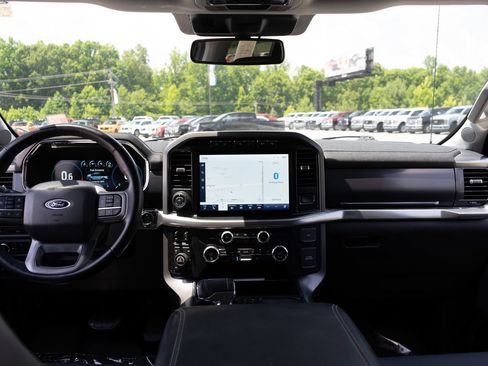 Used 2021 Ford F150 Lariat AWD/4WD image 19
