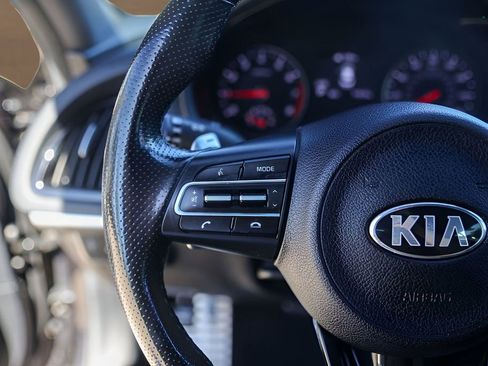 Used 2021 Kia Stinger GT-Line image 14