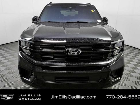 Used 2025 Ford Expedition Max Platinum w/ Stealth Appearance Package AWD/4WD image 39
