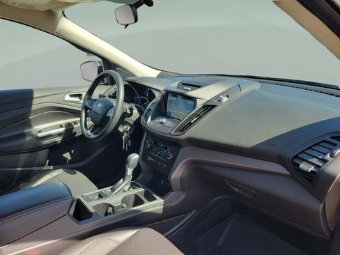 Used 2017 Ford Escape SE w/ SE Leather Comfort Package image 26