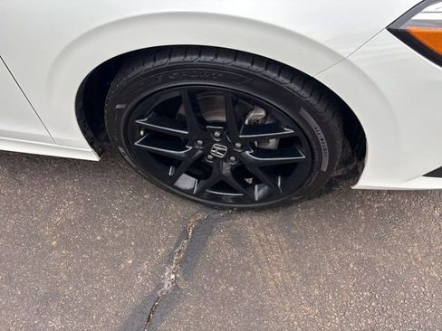 Used 2024 Honda Civic Sport image 33