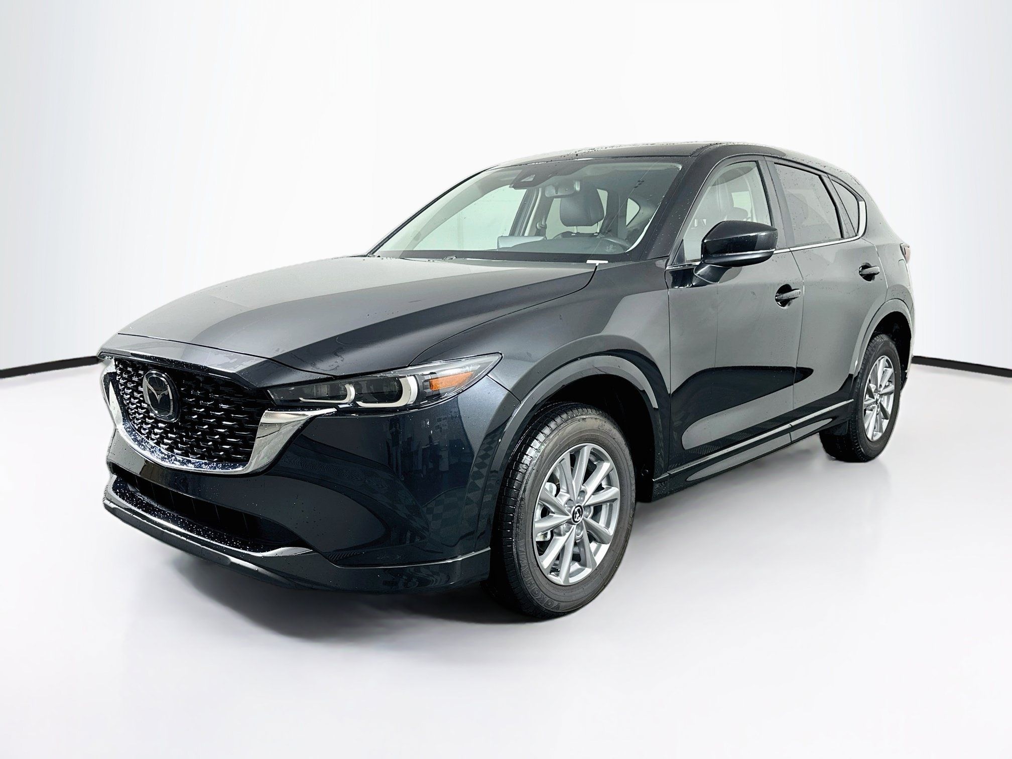 Used 2025 MAZDA CX-5 AWD 2.5 S w/ Preferred Package image 3