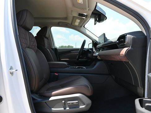 Used 2026 Honda Pilot Elite image 25