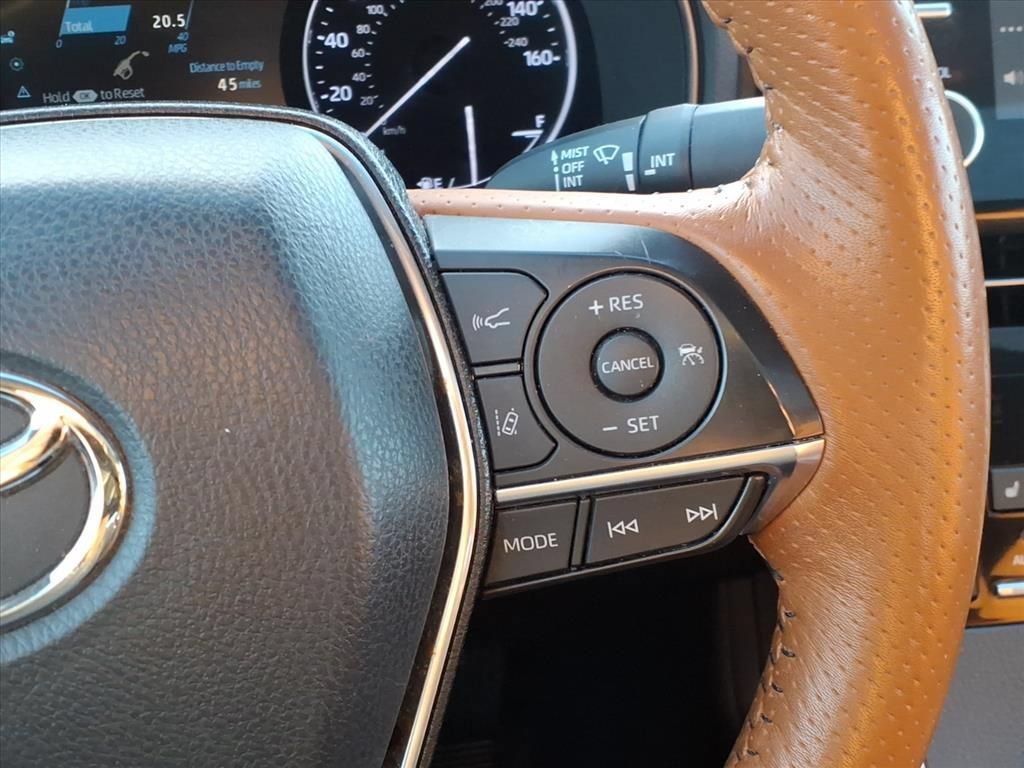 Used 2020 Toyota Avalon Limited w/ Advanced Safety Package FWD image 23