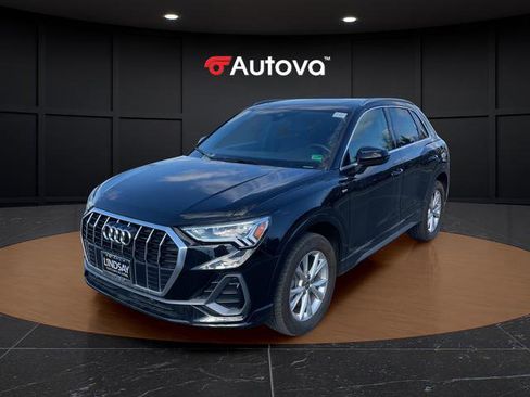 Used 2023 Audi Q3 2.0T Premium Plus w/ Premium Plus Package image 1