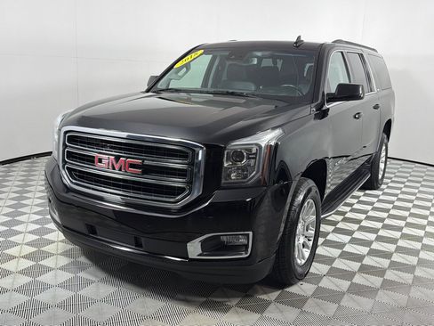 Used 2018 GMC Yukon XL SLT RWD image 9