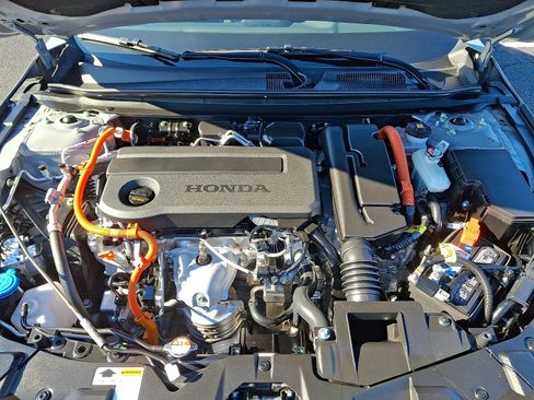 Used 2025 Honda Accord Sport image 27