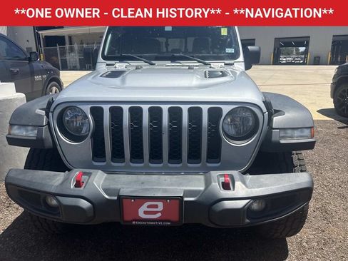 Used 2022 Jeep Gladiator Rubicon w/ Trailer Tow Package AWD/4WD image 2