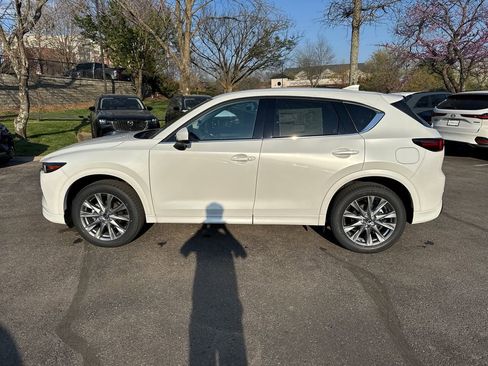 New 2025 MAZDA CX-5 AWD 2.5 S w/ Premium Plus Pkg image 4