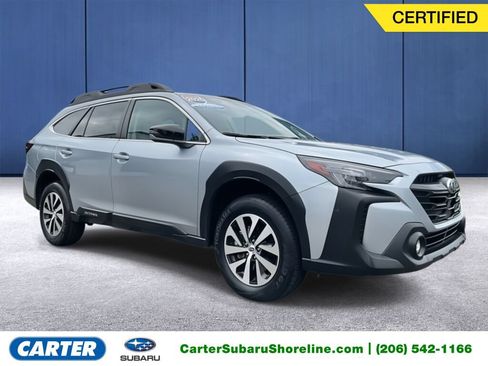 Certified 2025 Subaru Outback Premium AWD/4WD image 1