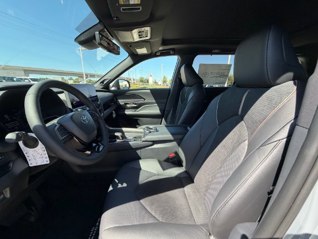 New 2026 Toyota Grand Highlander AWD Hybrid image 10