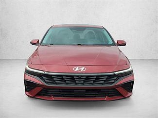 Used 2024 Hyundai Elantra Limited video 2