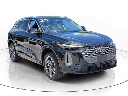 Certified 2025 Audi Q5 Premium w/ Convenience Package