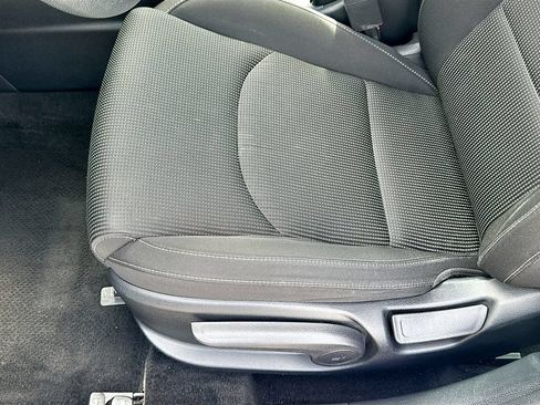Used 2019 Kia Forte LXS FWD image 22