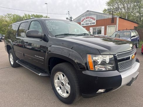 Used 2013 Chevrolet Suburban LT AWD/4WD image 3