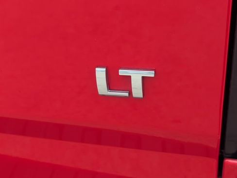 Certified 2019 Chevrolet Colorado LT w/ LT Convenience Package image 28