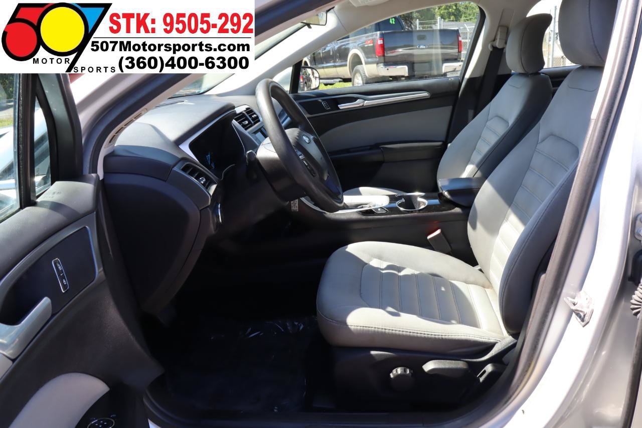 Used 2015 Ford Fusion S FWD image 13
