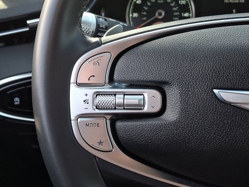 Used 2025 Genesis GV70 2.5T image 21