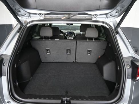Used 2024 Chevrolet Equinox LT image 50