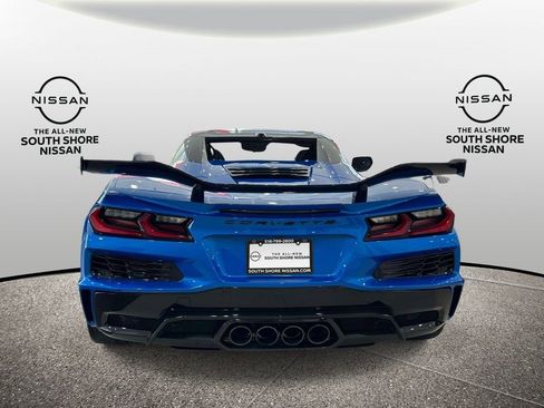 Used 2026 Chevrolet Corvette Z06 w/ Z07 Performance Package RWD image 6
