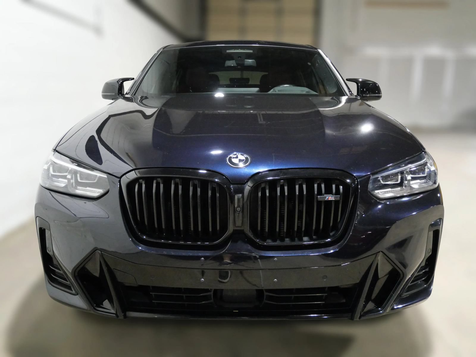 Used 2022 BMW X4 M40i AWD/4WD image 2