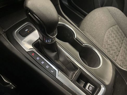 Used 2023 Chevrolet Equinox LT AWD/4WD image 7