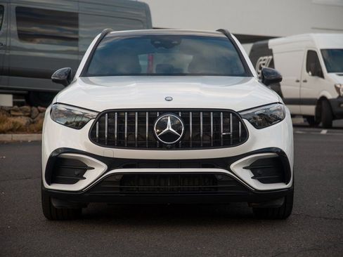 New 2025 Mercedes-Benz GLC 63 AMG S image 2