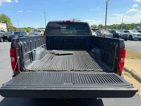Used 2007 Chevrolet Silverado 1500 LT w/ 1LT Convenience Package RWD image 9