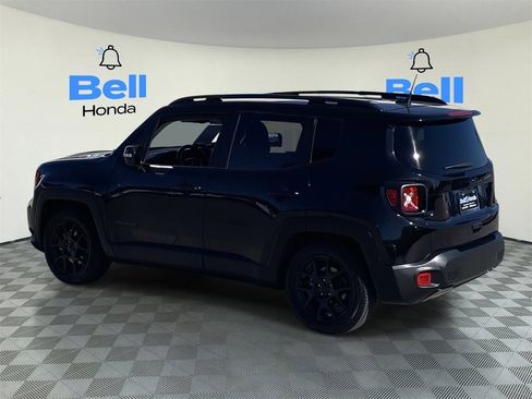 Used 2020 Jeep Renegade Altitude image 3