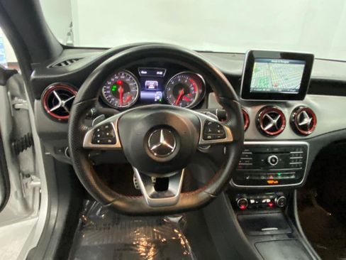 Used 2015 Mercedes-Benz CLA 250 4MATIC w/ Sport Package Plus image 33