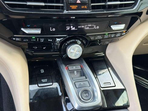 Used 2023 Acura MDX SH-AWD w/ Technology Package image 24