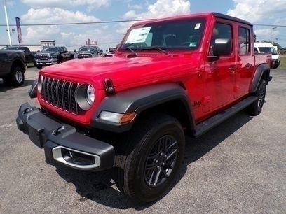 New 2025 Jeep Gladiator Sport