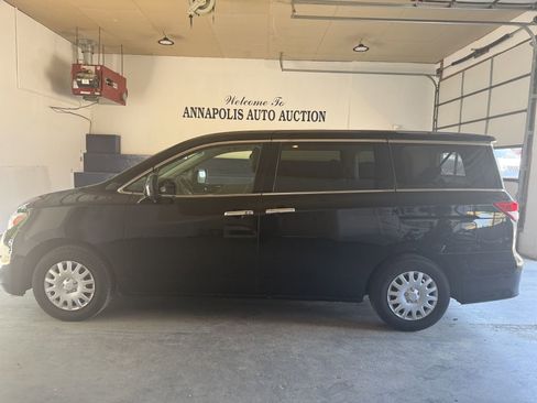 Used 2012 Nissan Quest S FWD image 1