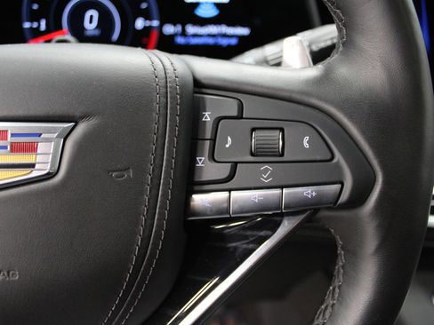 Certified 2023 Cadillac Escalade ESV V image 32