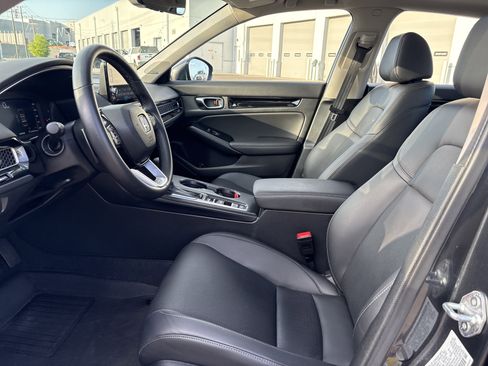 Used 2024 Honda Civic Touring image 16