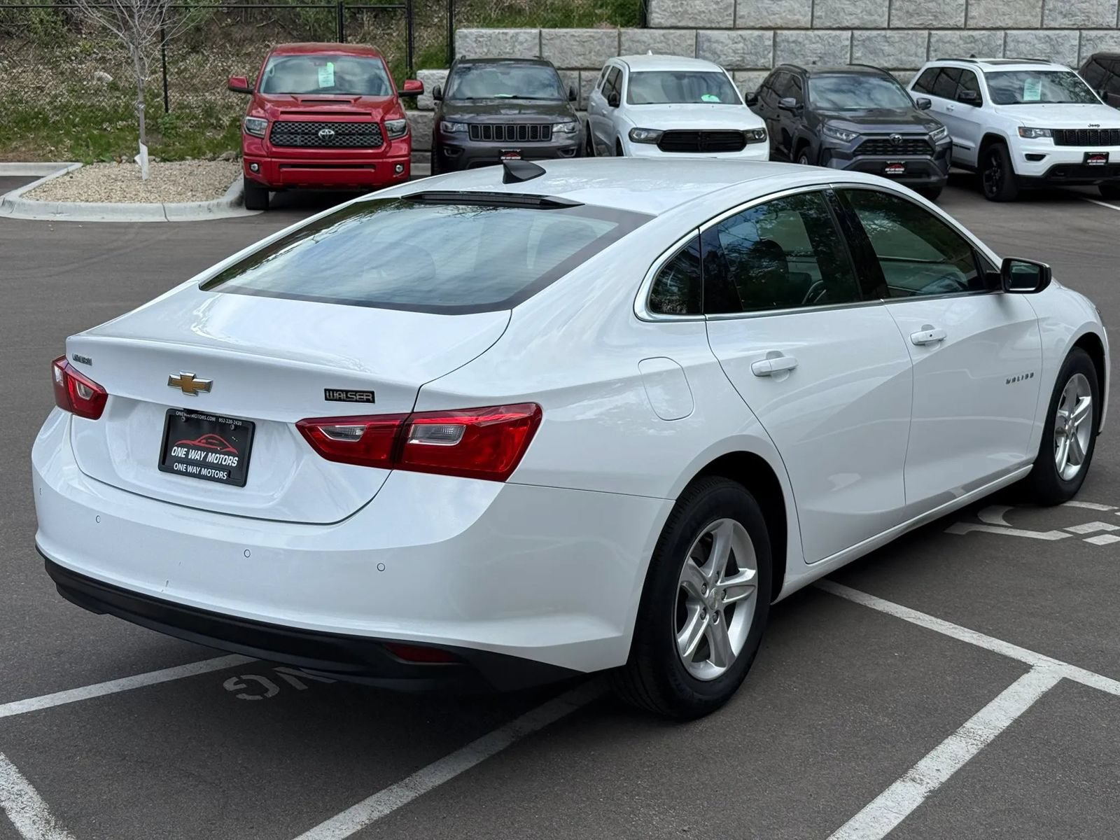 Used 2024 Chevrolet Malibu LS FWD image 6