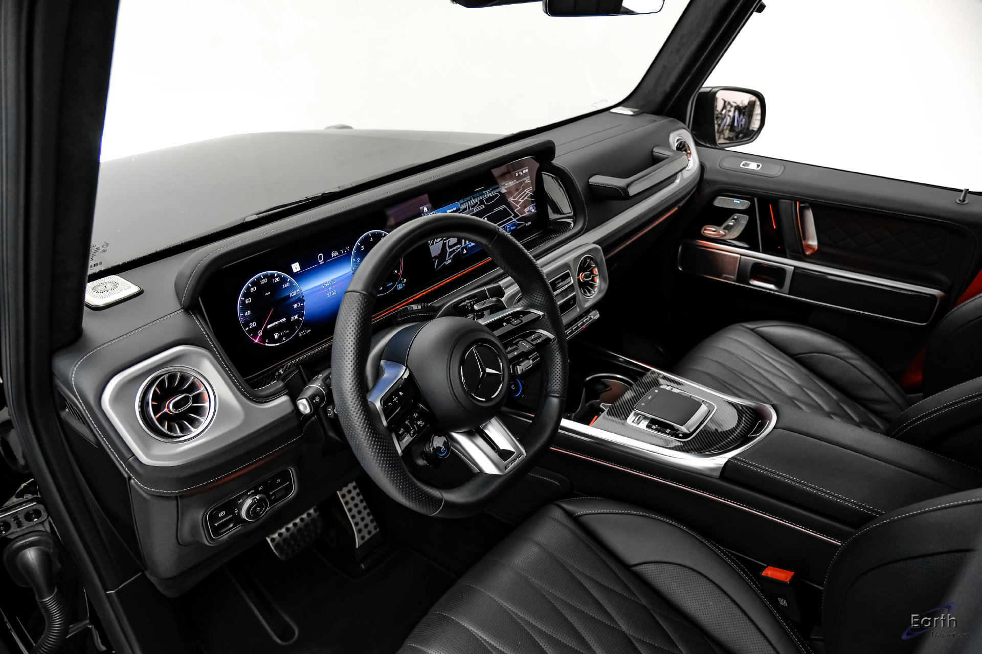 Used 2025 Mercedes-Benz G 63 AMG 4MATIC image 3