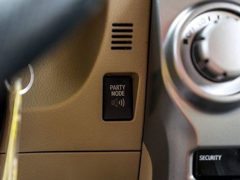 Used 2011 Toyota 4Runner SR5 RWD image 23
