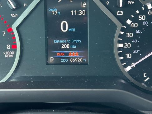 Used 2022 Toyota Tundra SR w/ SR Tow Package image 29