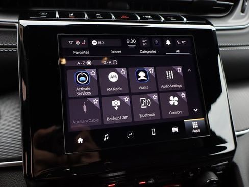 New 2025 Jeep Grand Cherokee Altitude image 19