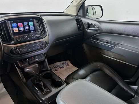 Used 2018 Chevrolet Colorado Z71 w/ Centennial Edition AWD/4WD image 22