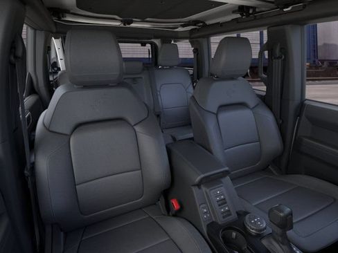 New 2026 Ford Bronco Outer Banks AWD/4WD image 10